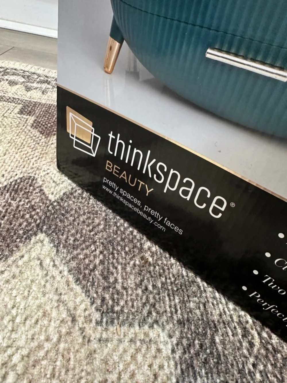 New ThinkSpace Pro Beauty Organizer Case   New in box
